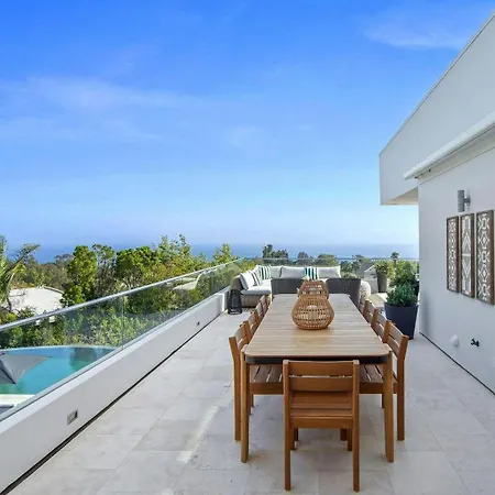Apartment Readhostprofile Before Request! # Luxury 6-bedroom - Pool
